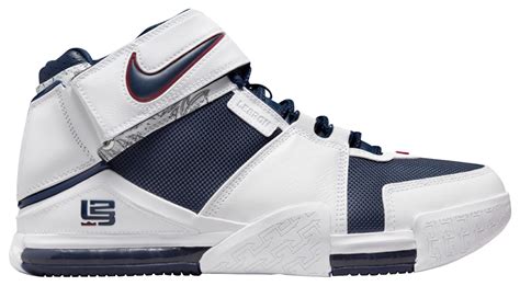 nike lebron schoenen|lebron foot locker shoes.